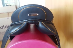 Zaldi-Lander-silla-doma-a-medida-EQUIscan-de-BIENESTARCABALLO-4